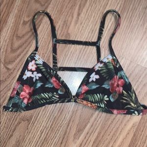 Stone Fox bikini top